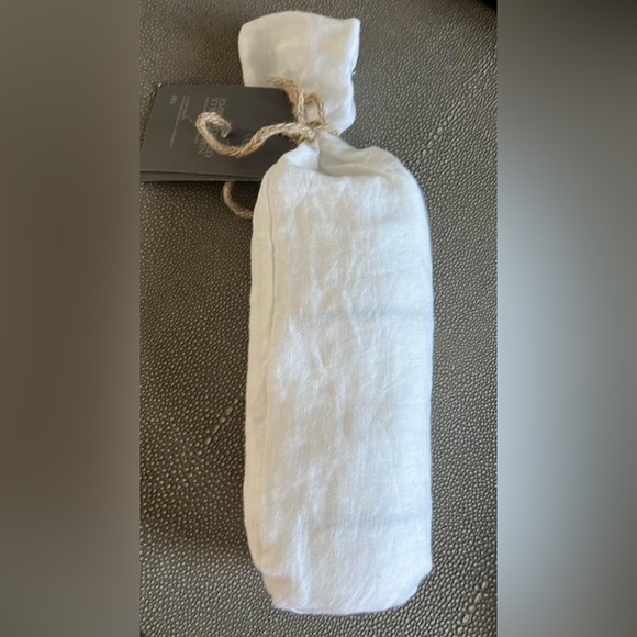 White with grey embroidered stripe linen euro shams. NWT Euro: 26"W x 26"L - Picture 1 of 4